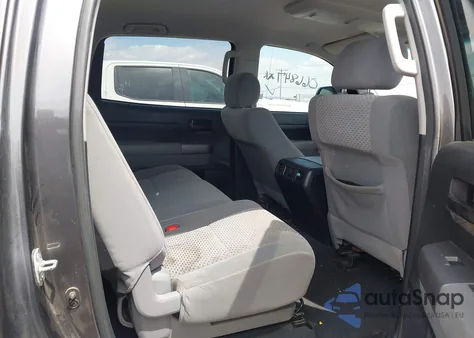 2013 Toyota Tundra Grade 4.6L V8 из США, поврежденный, VIN 5TFEM5F16DX066847